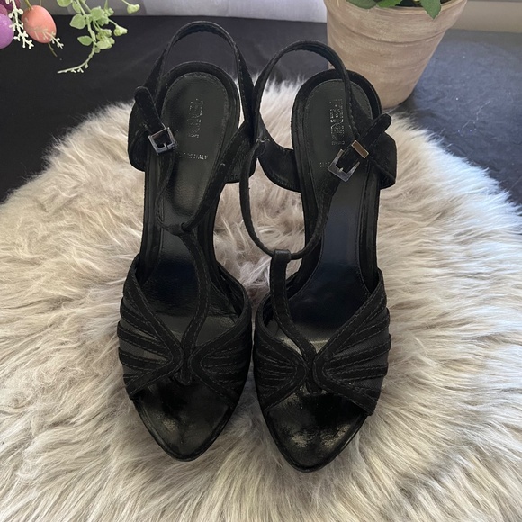 Fendi Black Leather Platform Sandals.  Size 38.5 US 8.5 - Picture 8 of 14